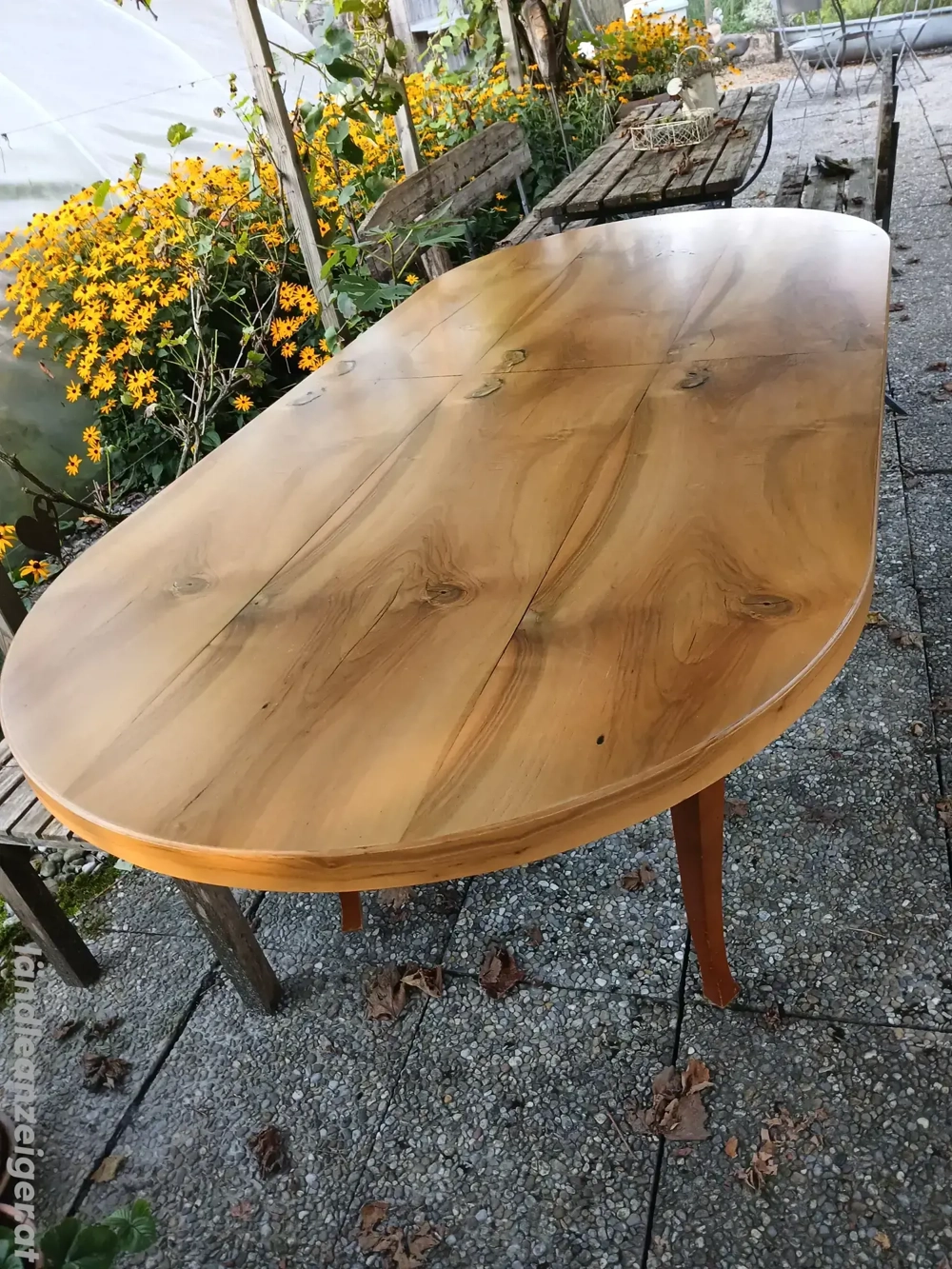 Tisch fürs Esszimmer 