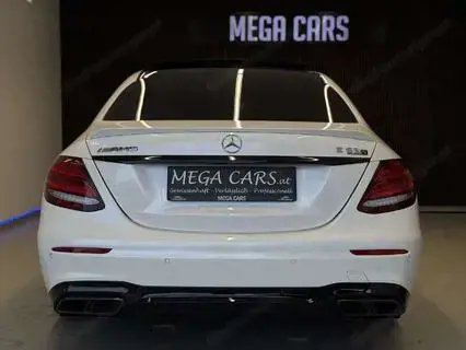 Mercedes-Benz E 63 AMG