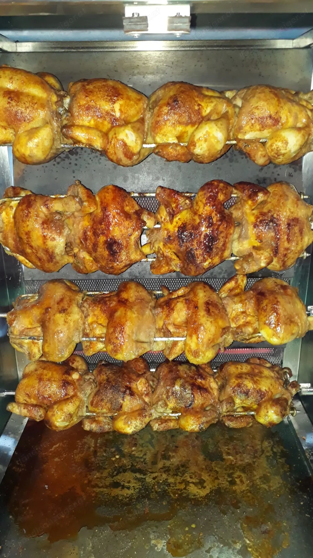 Verkaufe Super Hühnergrill inkl. 30Kg Gasflasche halb voll 