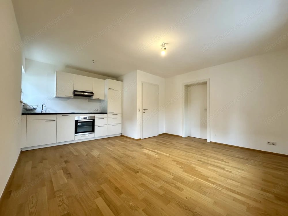 Helle 3 Zimmer Wohnung mit Balkon & Parkplatz in Feldkirch