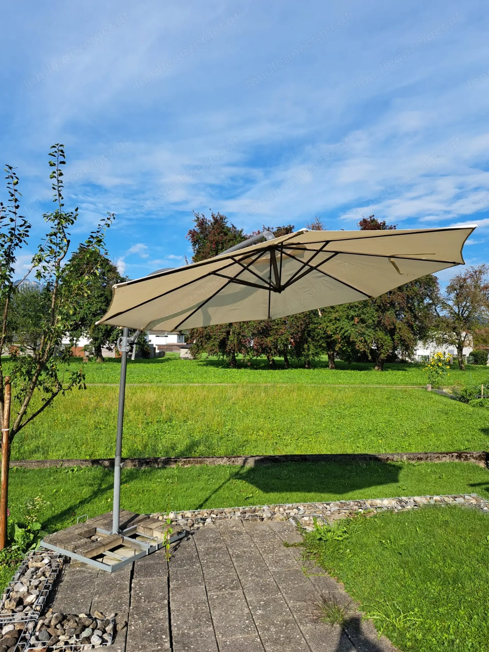 Sonnenschirm, weiß, inkl. Plattenständer