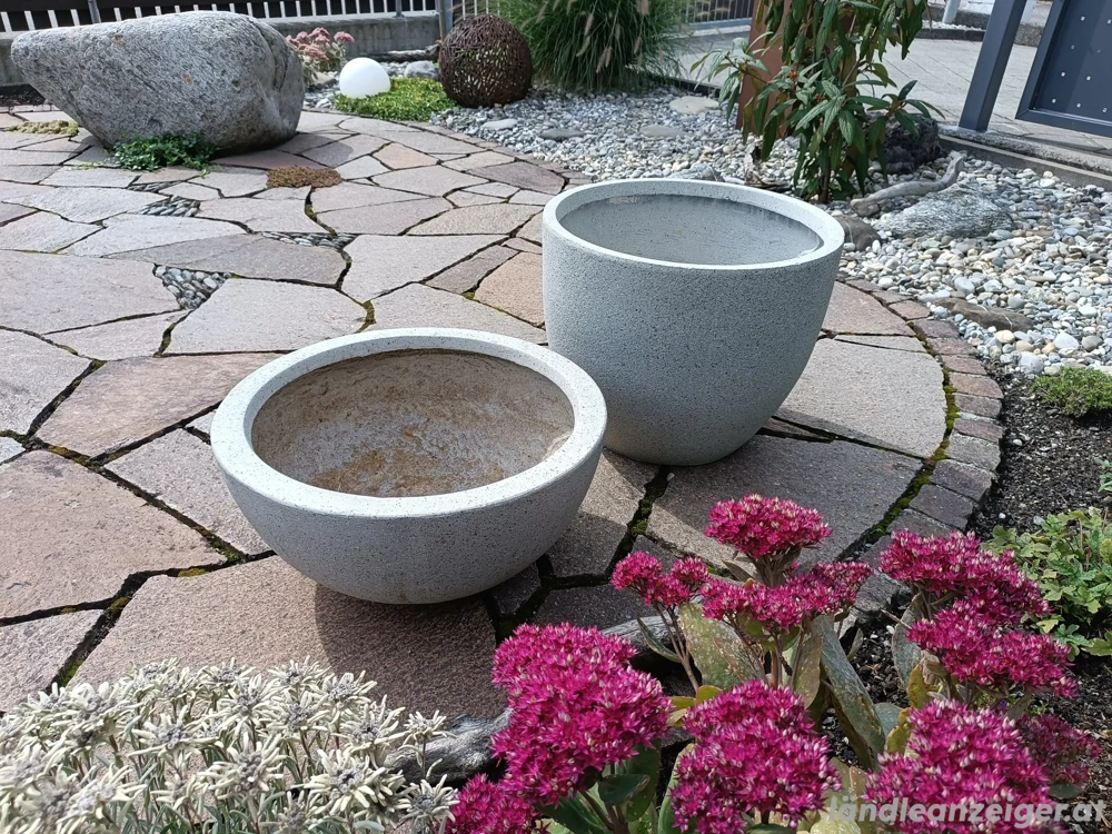 2 Blumentöpfe hochwertig