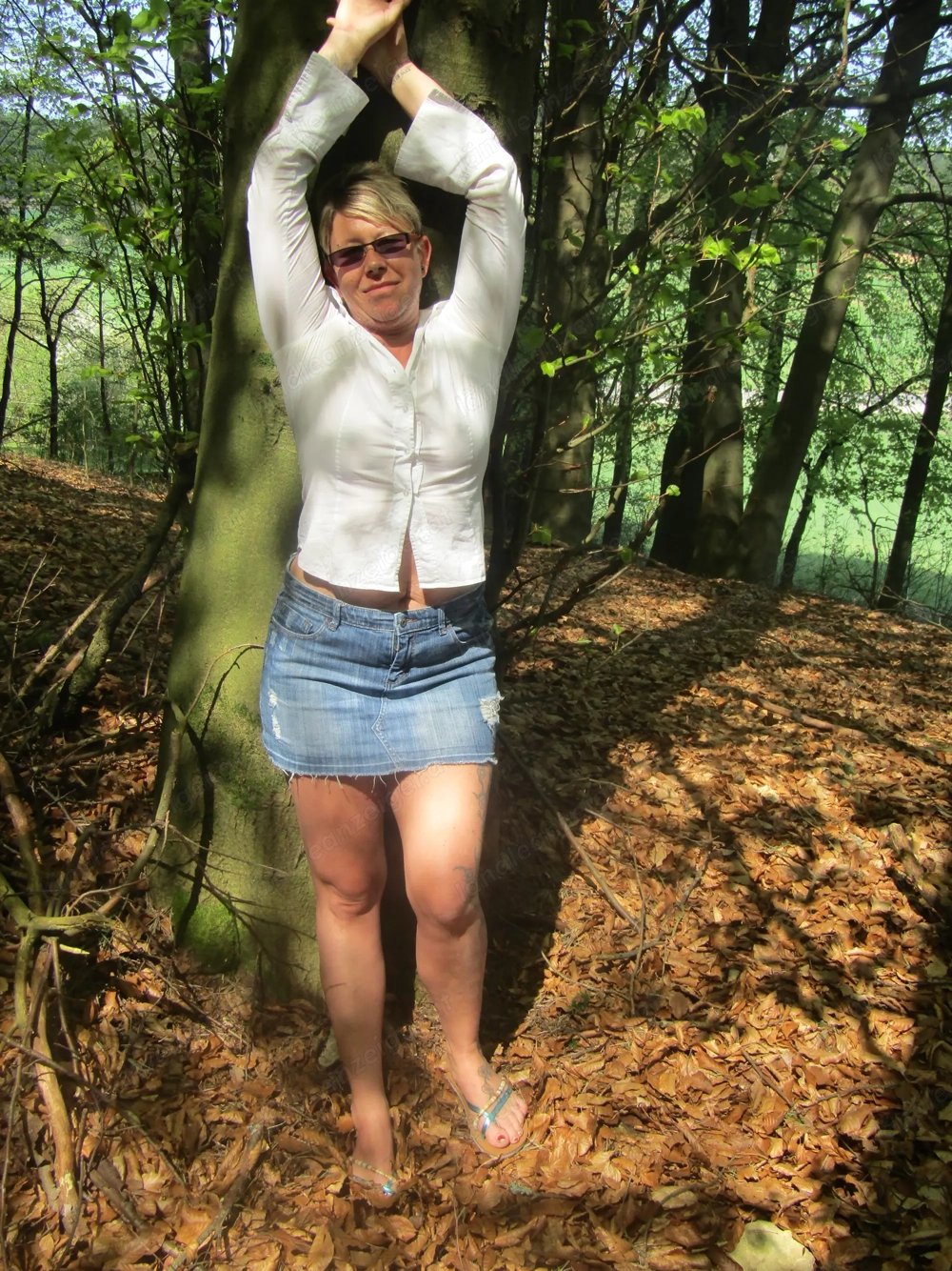 Milf bietet Sexchat an..............