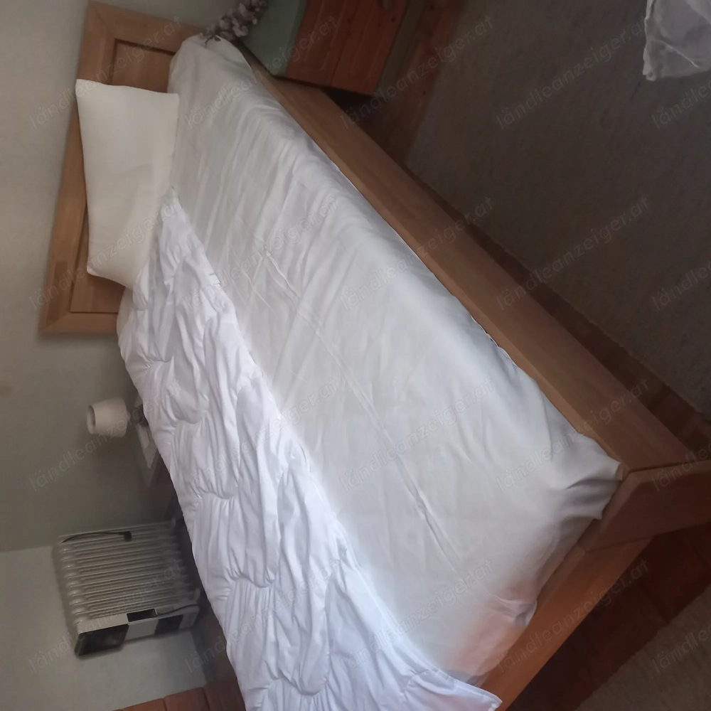 Bett in Eiche, Vollholz