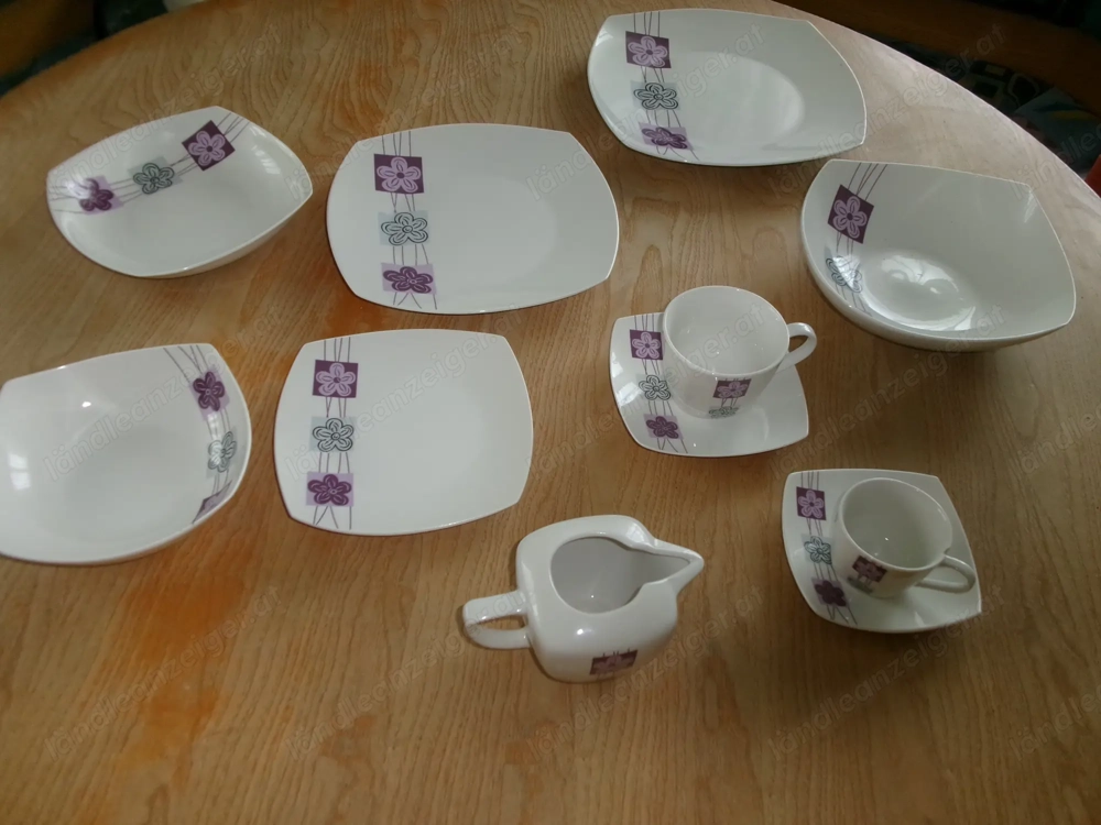 12 teiliges Speise-, Kaffee- und Moccaservise 