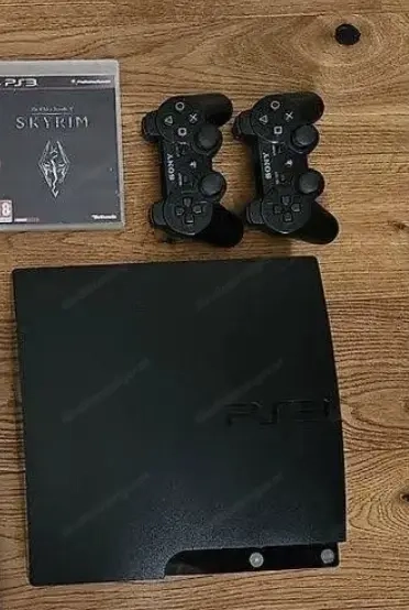 Playstation 3 mit 2 controllern