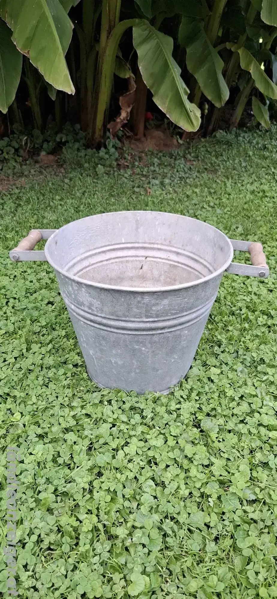 Alter Zinkkübel Holzgriffe