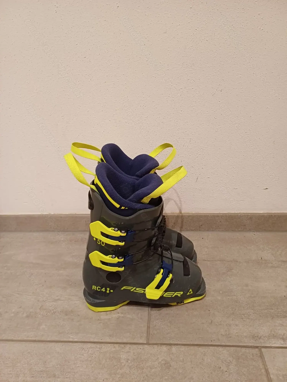 Kinder Skischuh Fischer RC4 50 (30,5)