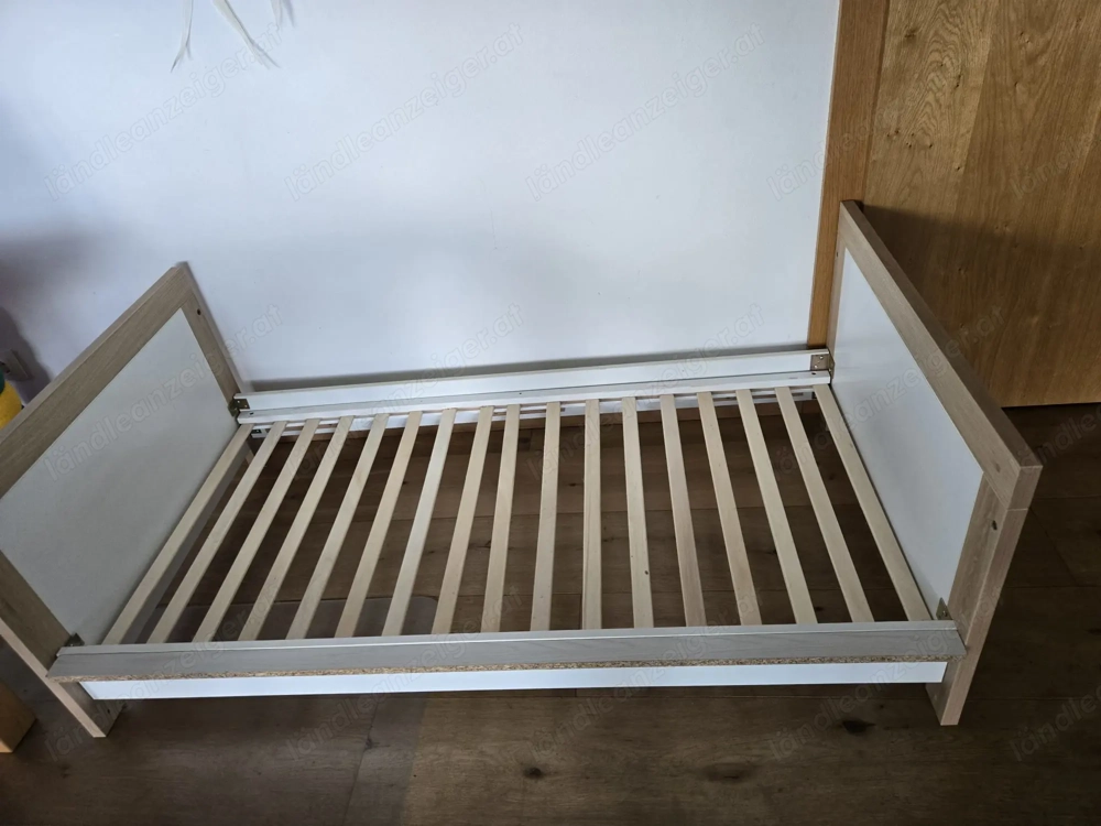 Kinderbett inkl Matratze 