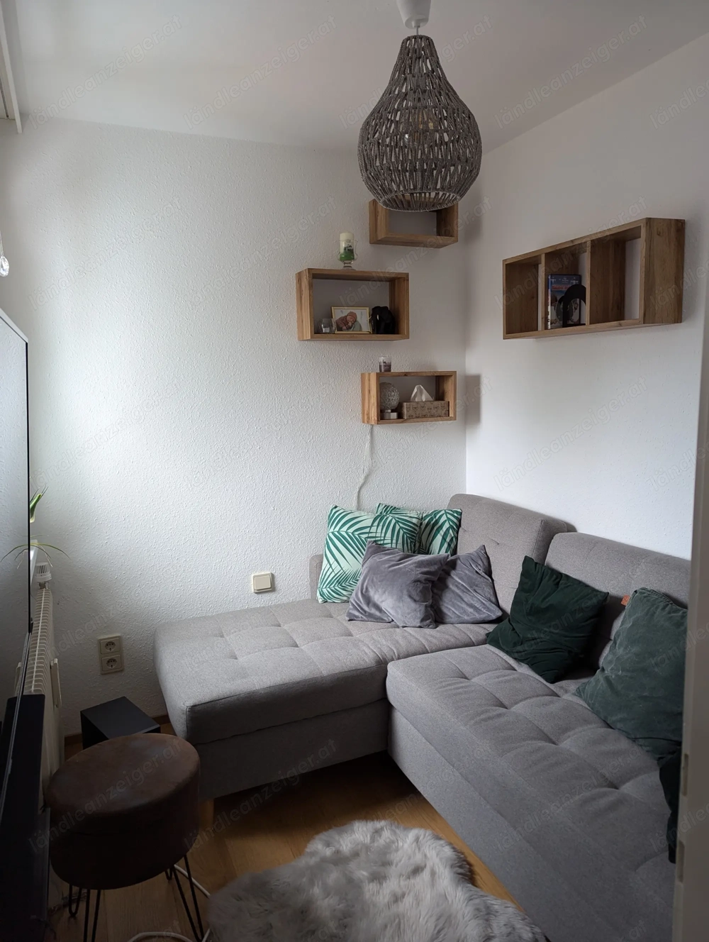 Ecksofa mit Schlaffunktion und Bettkasten