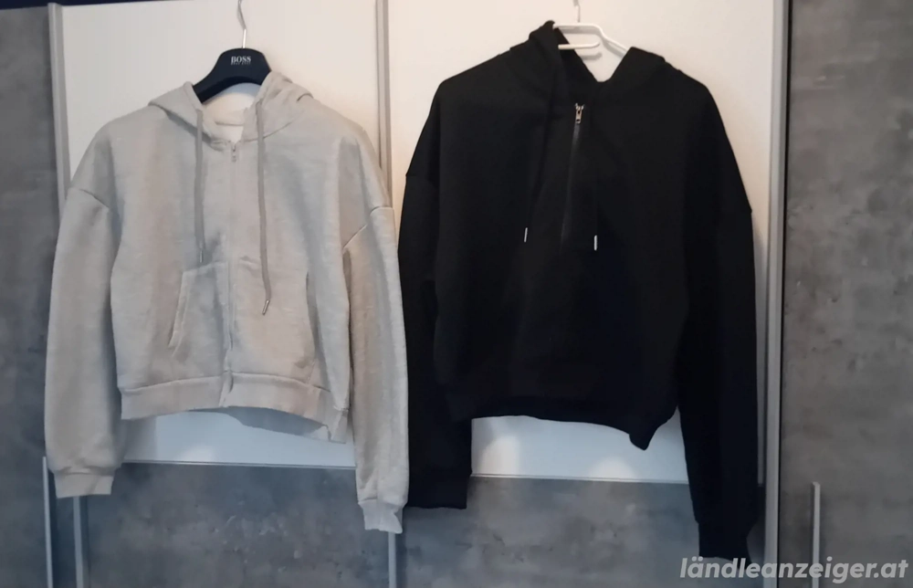 Pullover mit Zip und Kapuze