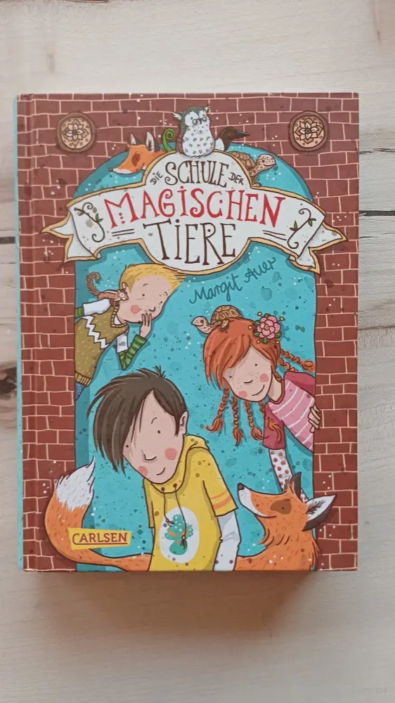 Die Schule der magischen Tiere Buch