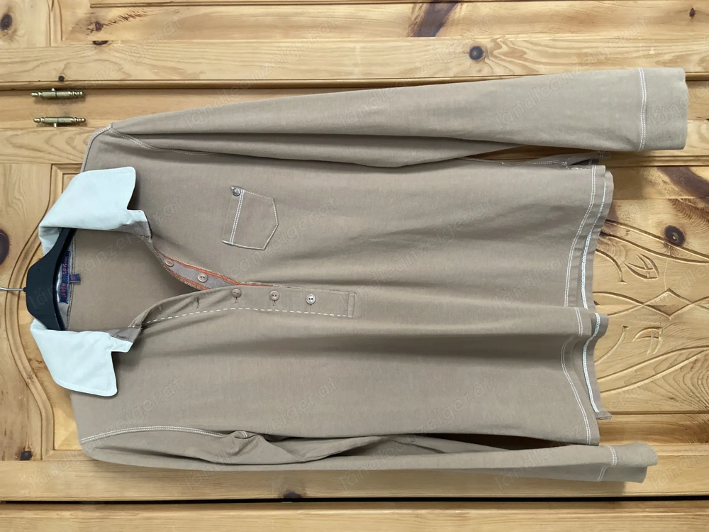 Neues langärmliges Poloshirt