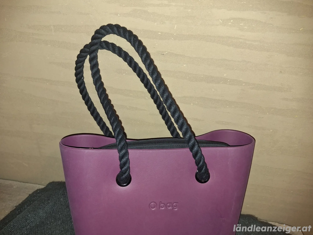 Handtasche O Bag Mini