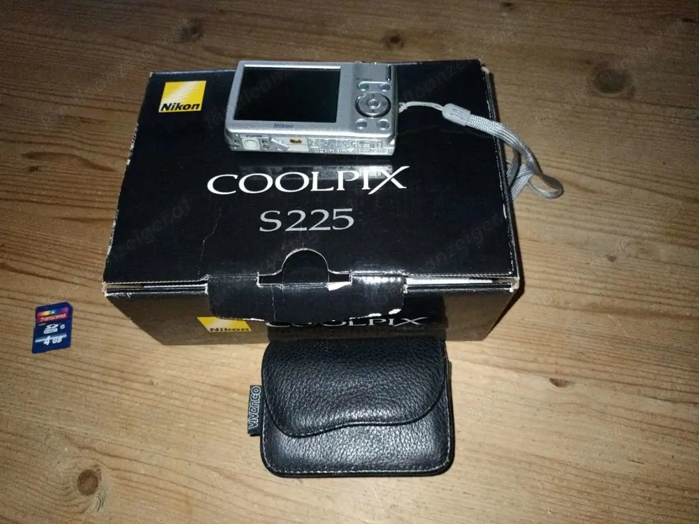 Coolpix s225