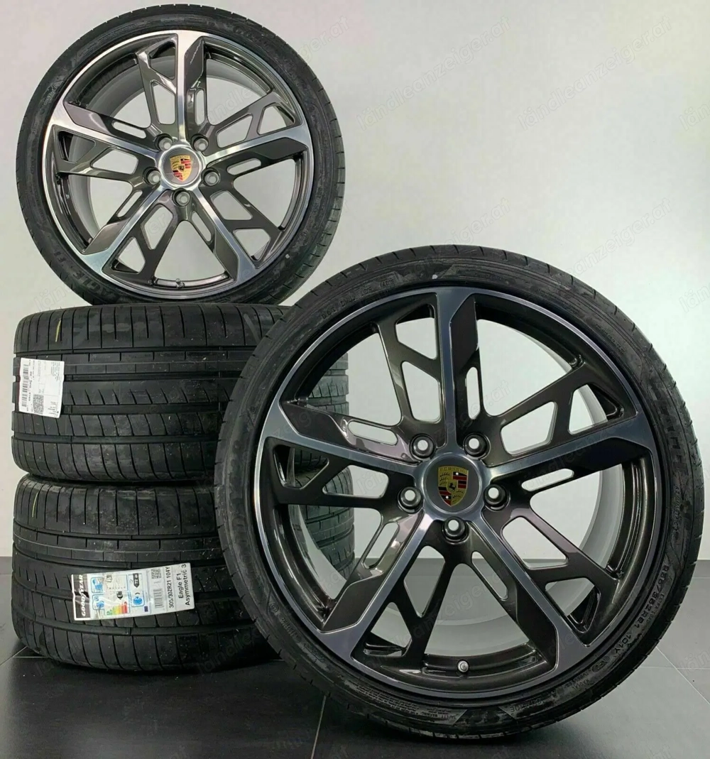 Porsche Taycan 9J1 21 Zoll Felgen Sommerreifen Sommerräder