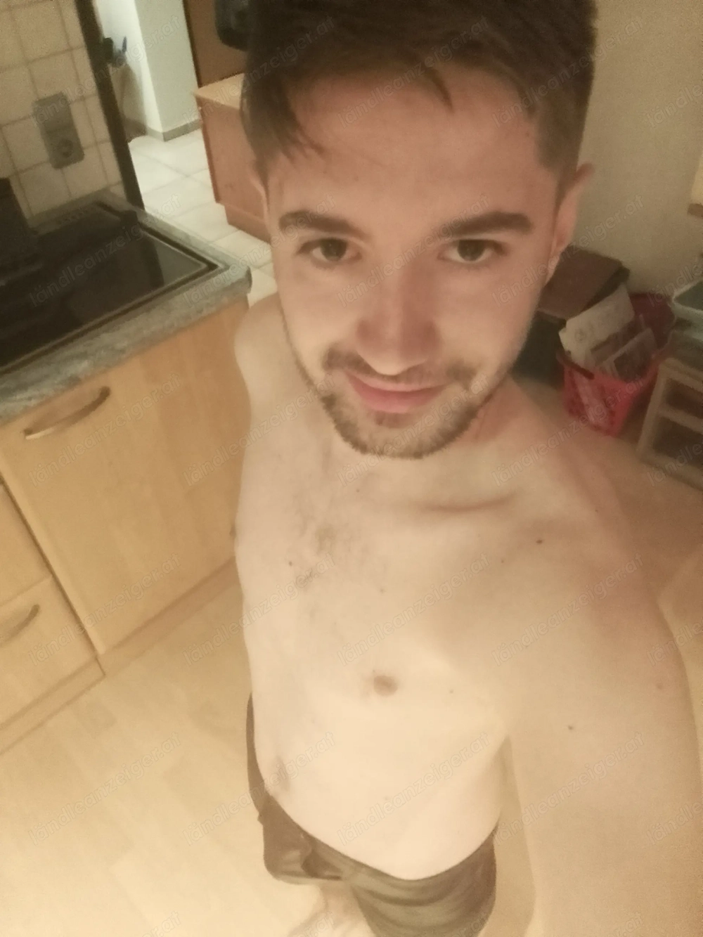 Junger Mann Sucht sympathische Paare 