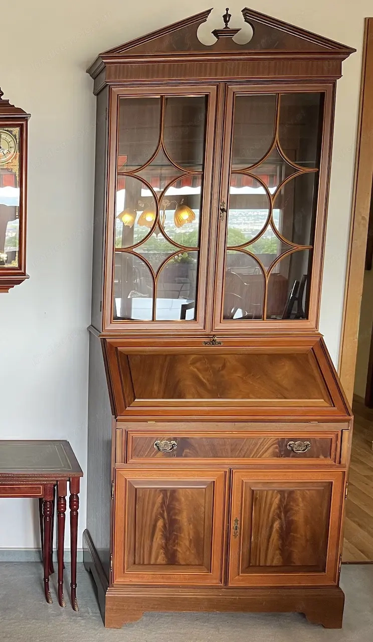 Biedermeier Sekretär mit Vitrine aus Mahagoni englische Stilmöbel ANNO DOM