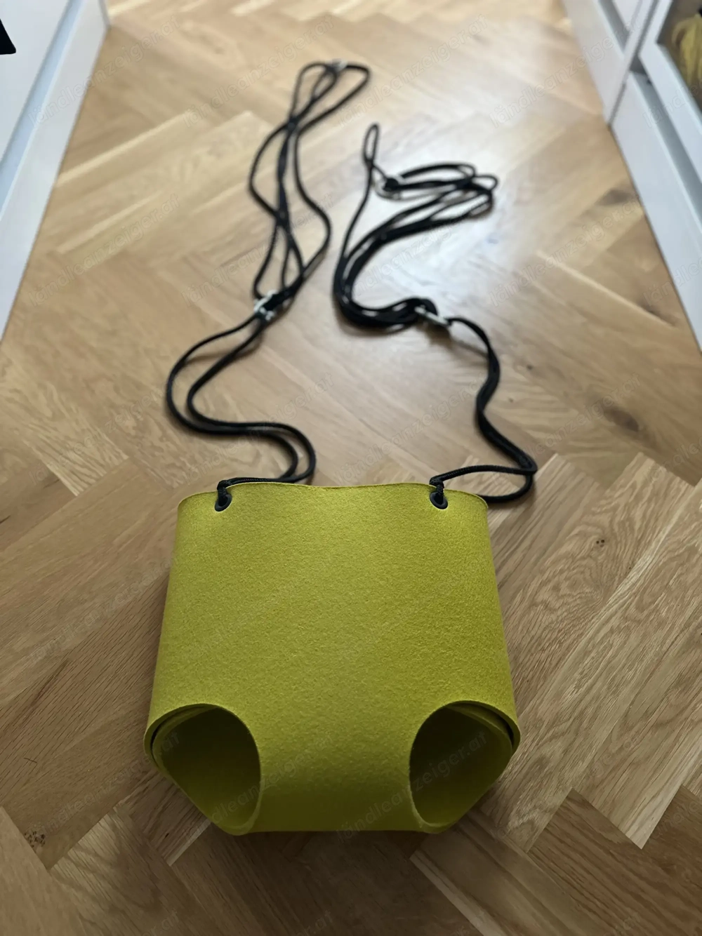 Kinderschaukel aus Filz