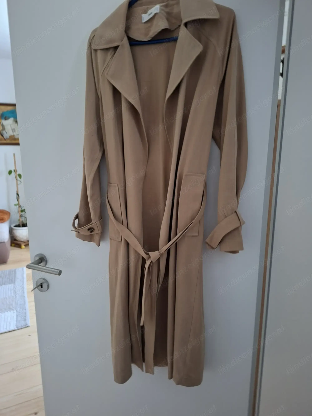 Toller Trenchcoat, hellbraun