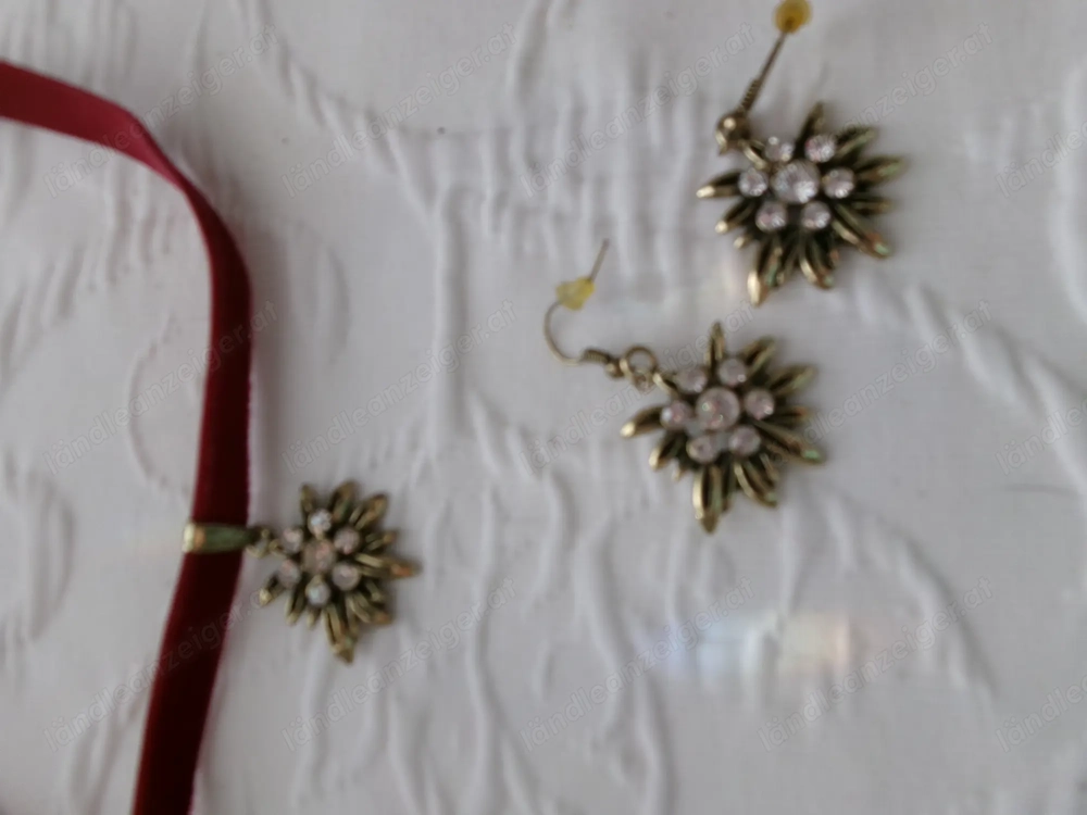  Dirndlschmuck - Edelweiss