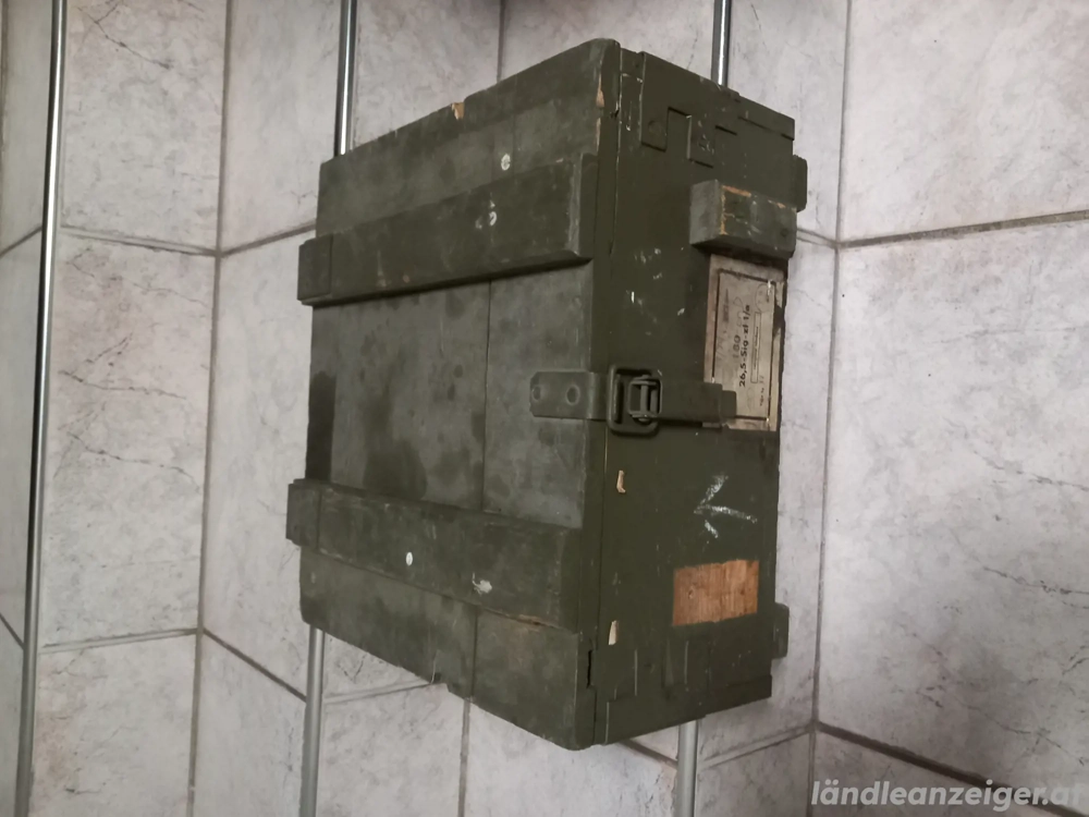 Holzkiste - Munitionskiste 