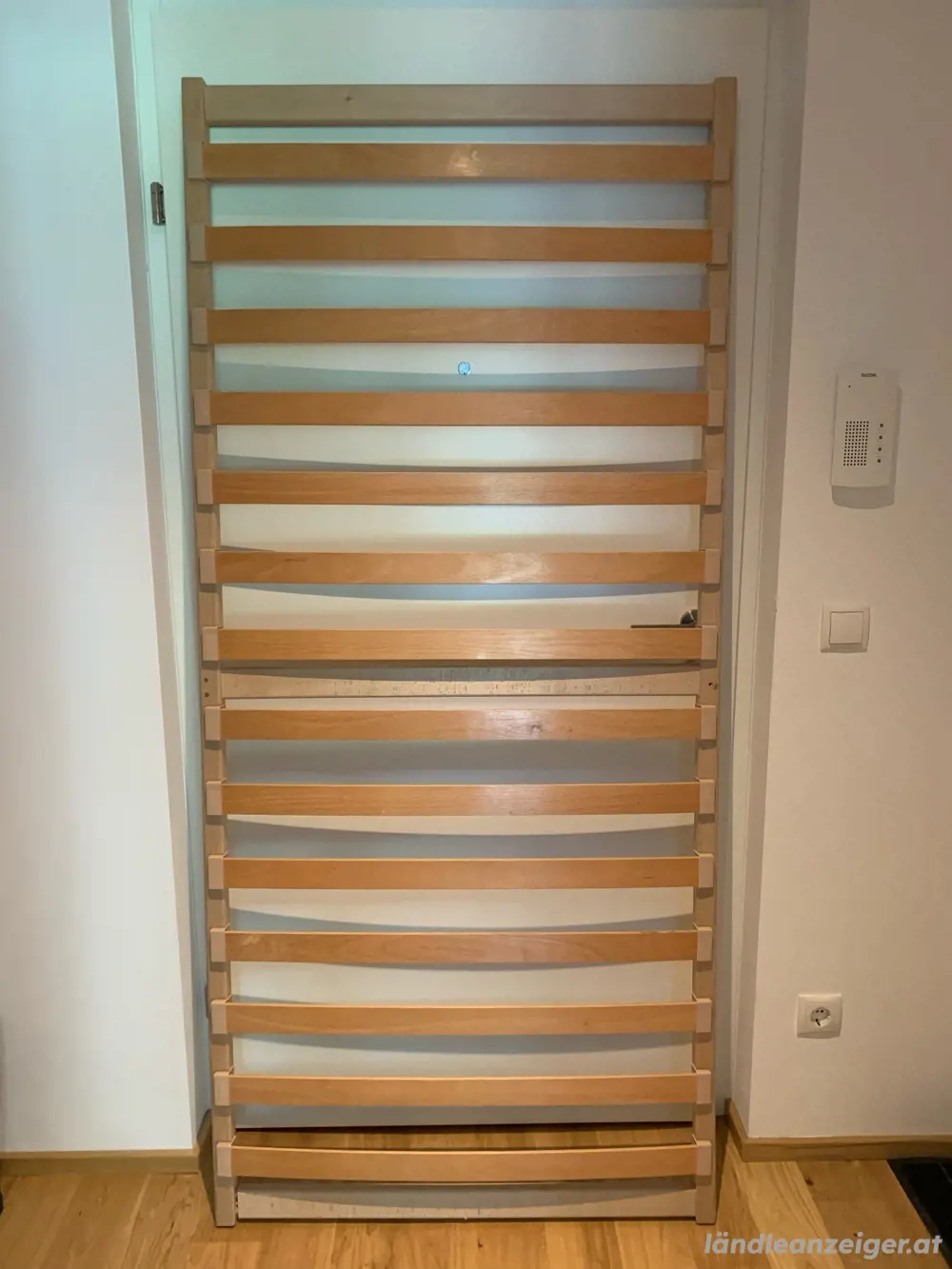 Lattenrost 90x200 zu verschenken