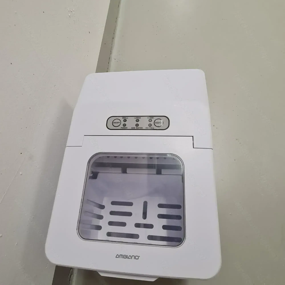 Eiswürfelmaschine - Neuwertig 