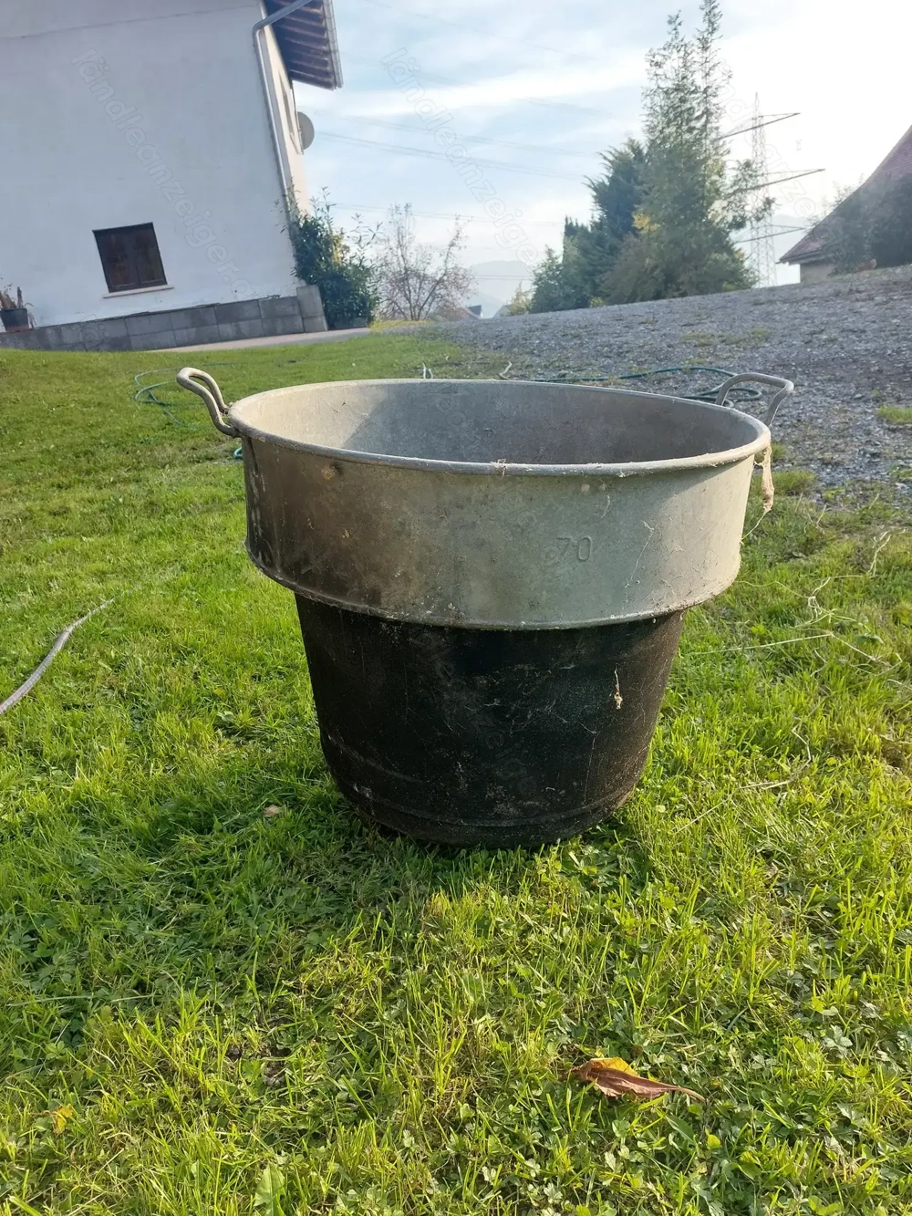 Alter Pflanzkübel zu verkaufen 