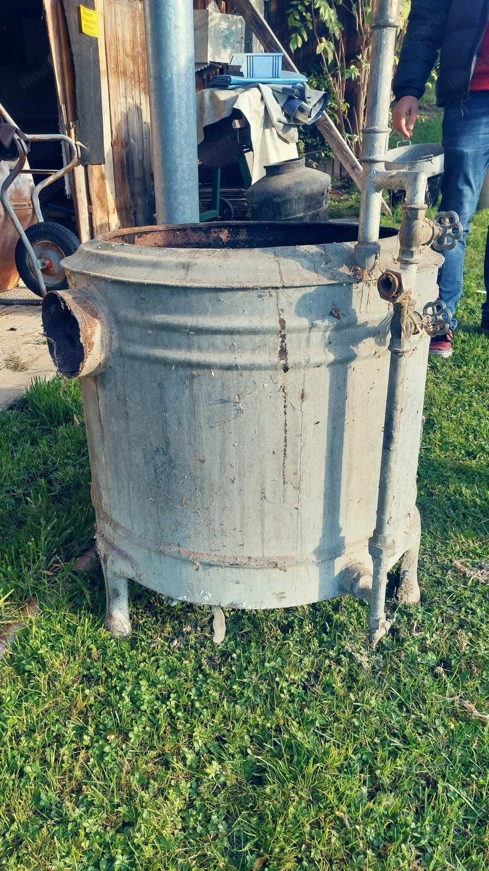 Alter Holzofen zu verschenken 