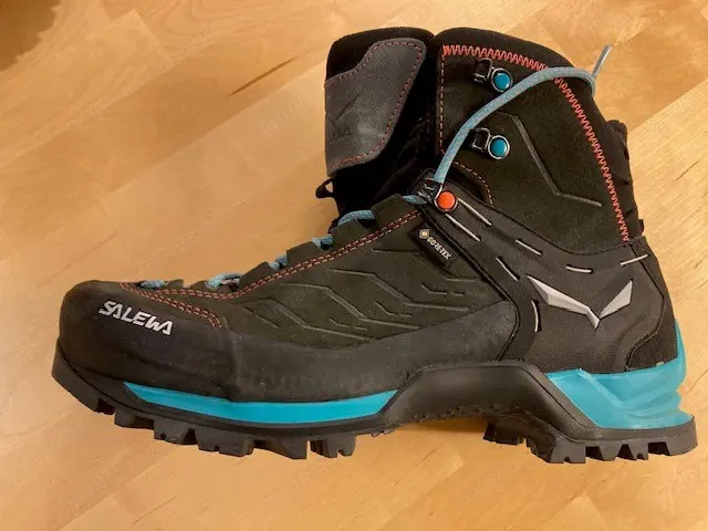 Salewa Wander- und Kletterschuhe Gr. 41
