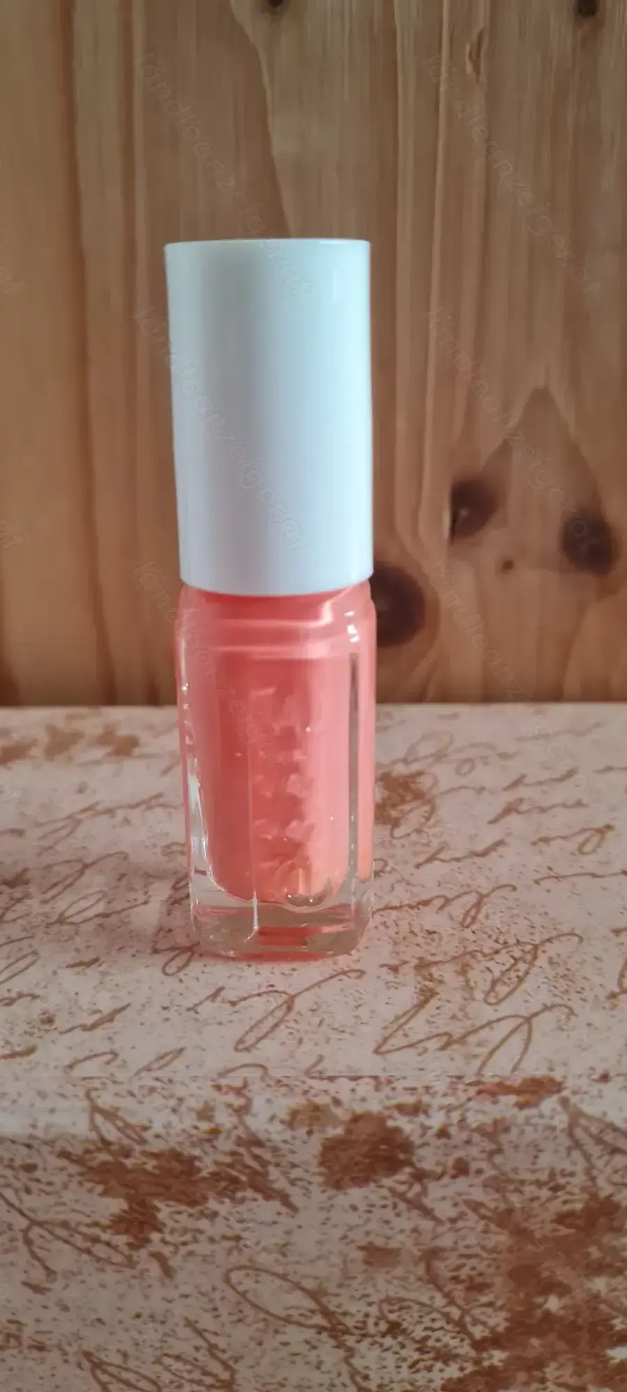 Essie Nagellack (peach)
