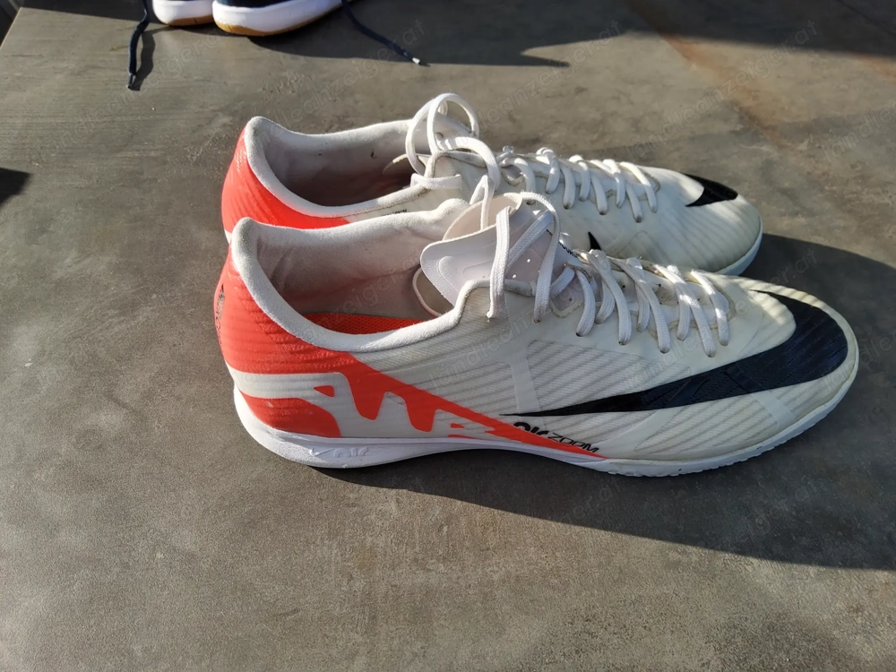 NIKE Hallenschuhe