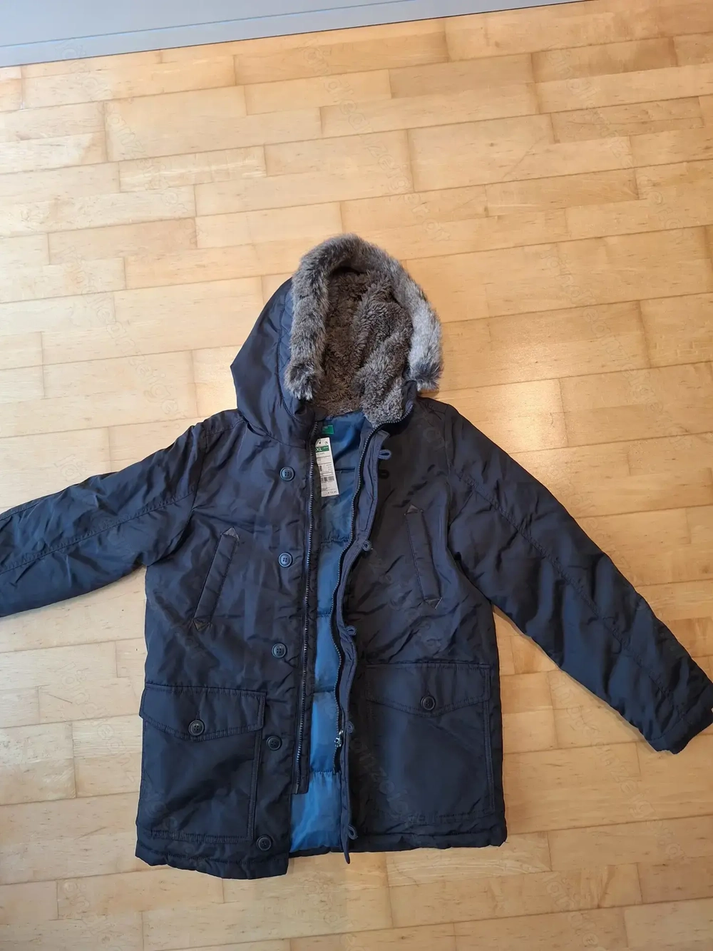 Neuen Benetton Parka Gr. 2XL=160