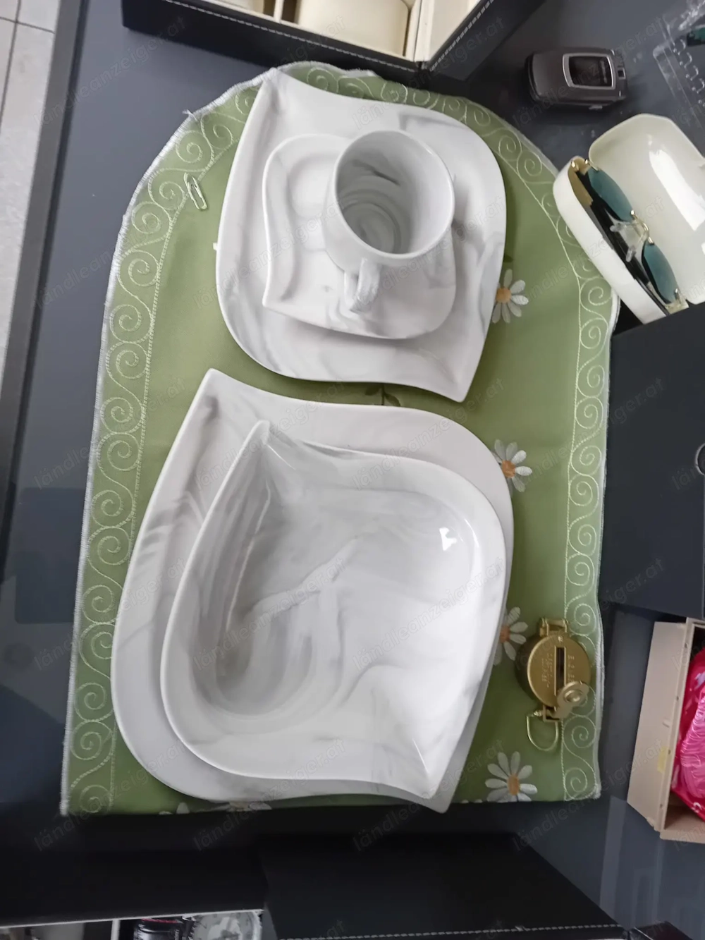 Kaffee und Speiseservice