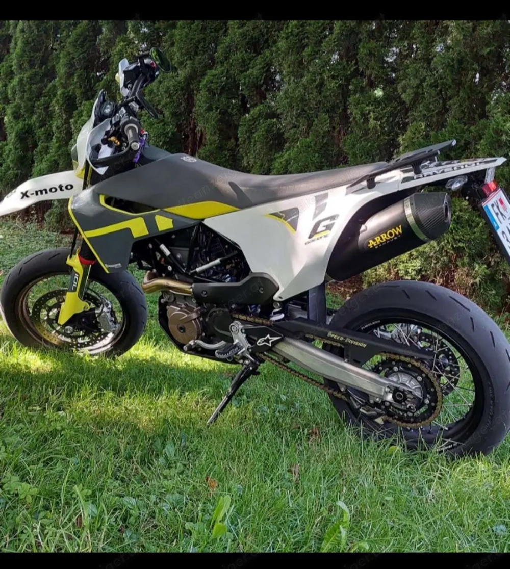 Husqvarna 701 Supermoto