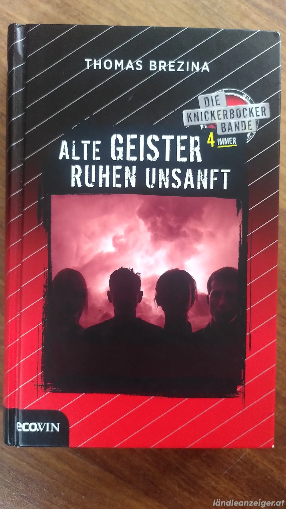 Alte Geister ruhen unsanft - Die Knickerbockerbande 4 immer 
