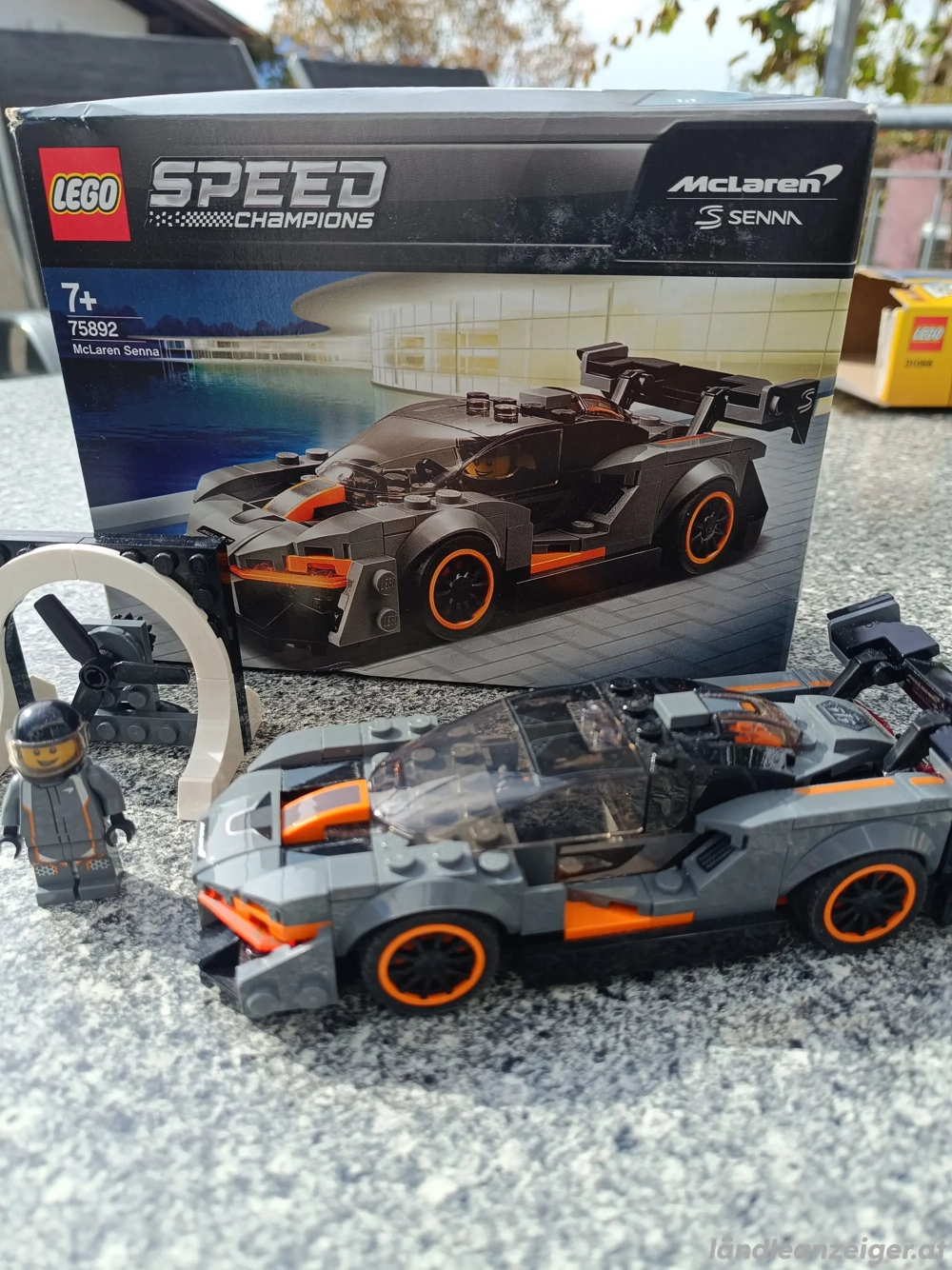 LEGO Speed McLaren Senna