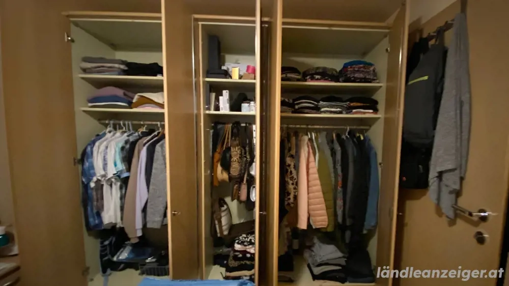 Schlafzimmer zu verkauf! 