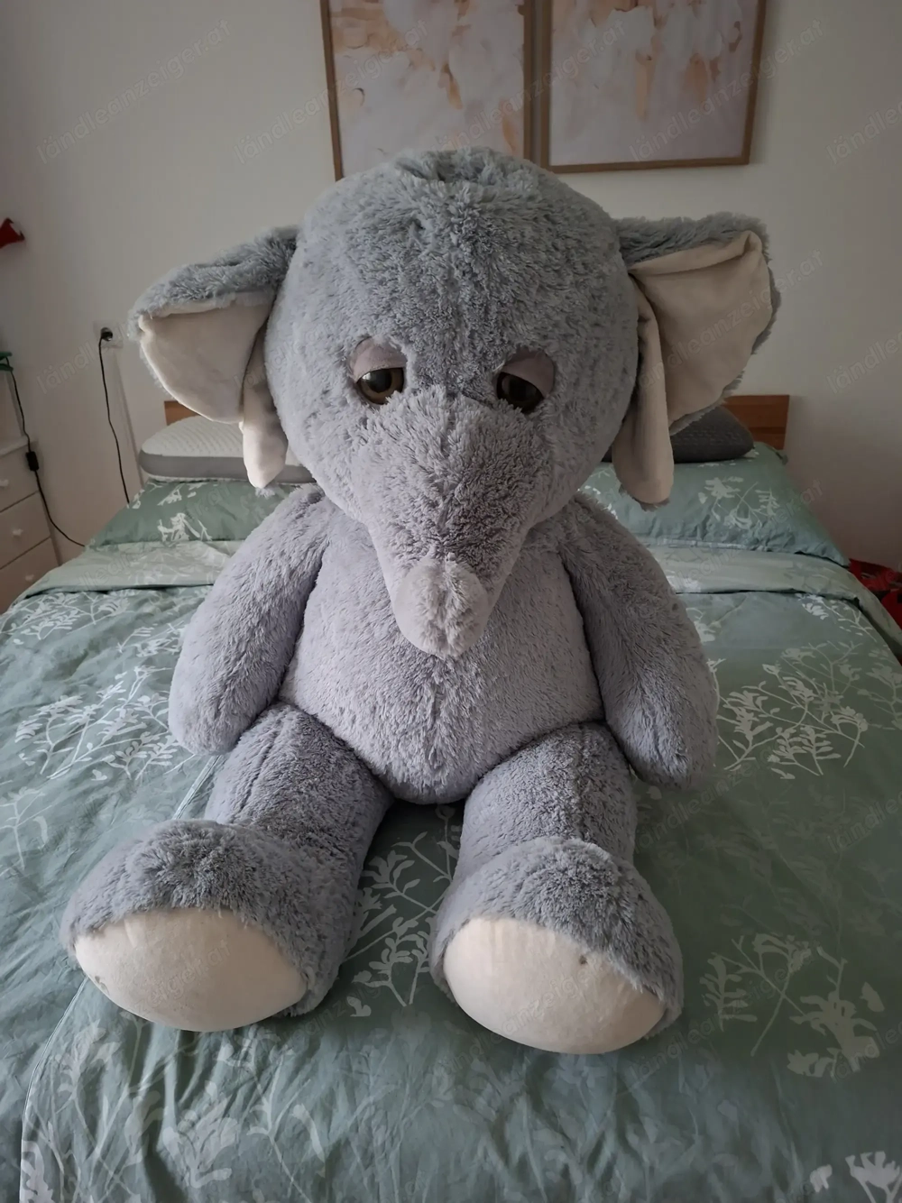 Kuschelelefant , ausgestreckt 1.20 , neu