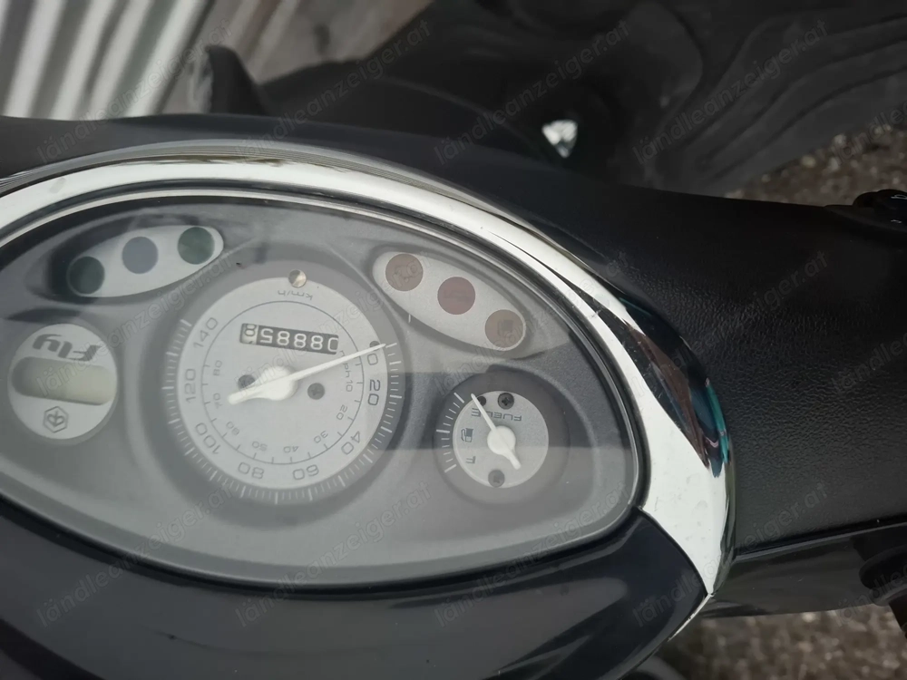 Piaggio 125 New Fly 