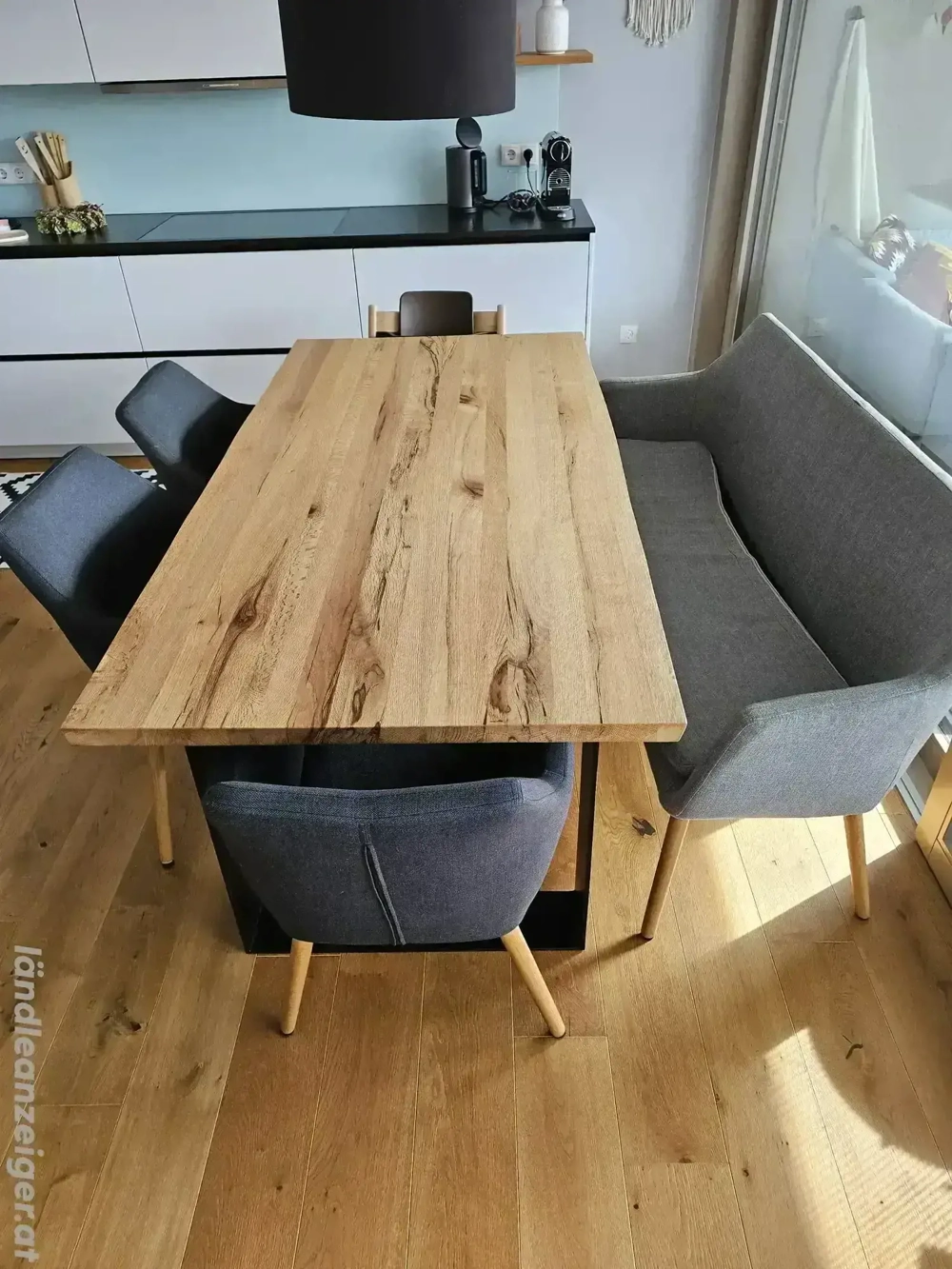 Esszimmertisch Eiche massiv exkl. Sitzbank und 3 Stühlen