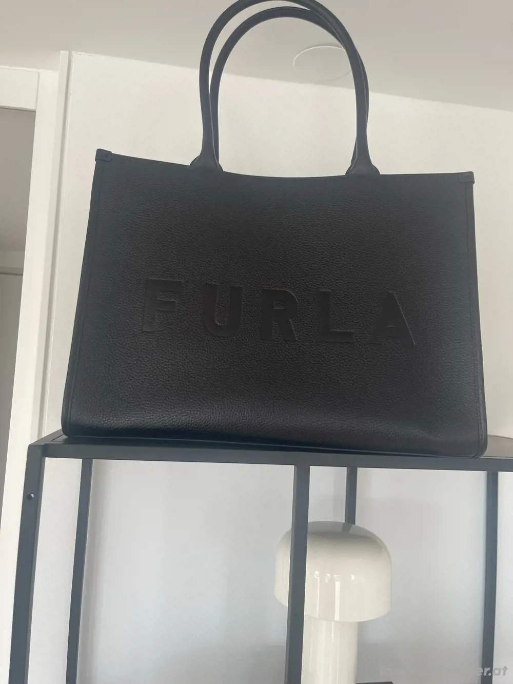 neuwertige Furla Tasche 