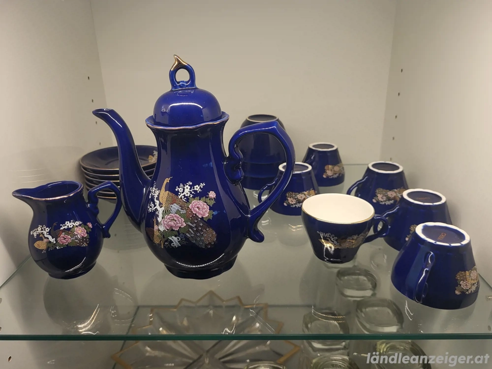 Teeset Kobaltblau, Pfauenmotive, Goldverzierung