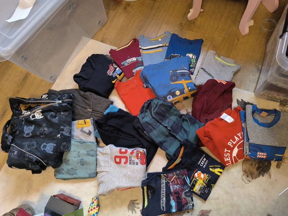 Kleidung - Jungspaket Größe 98 