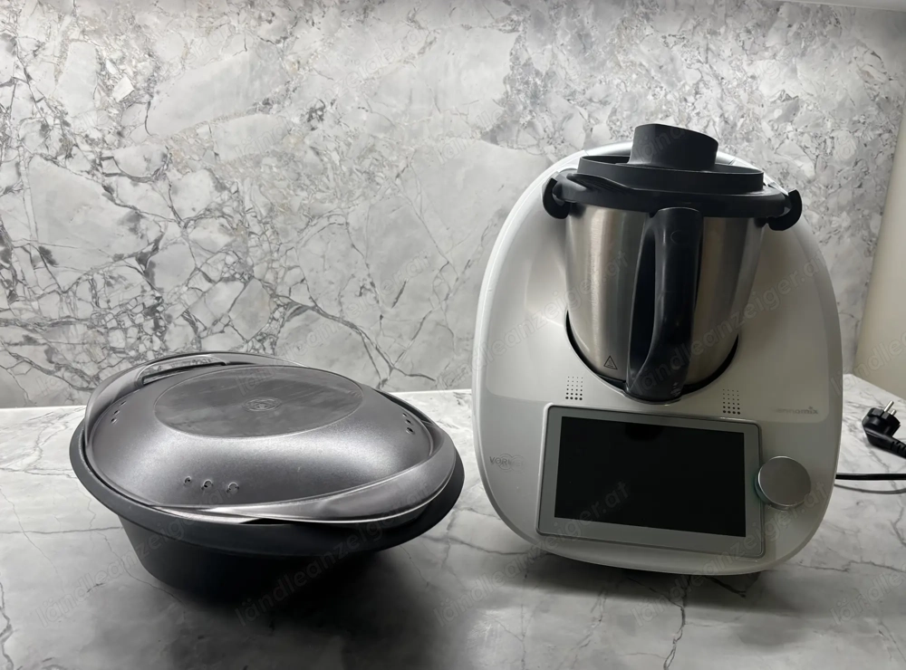 Thermomix TM6 mit komplettem Zubehör     