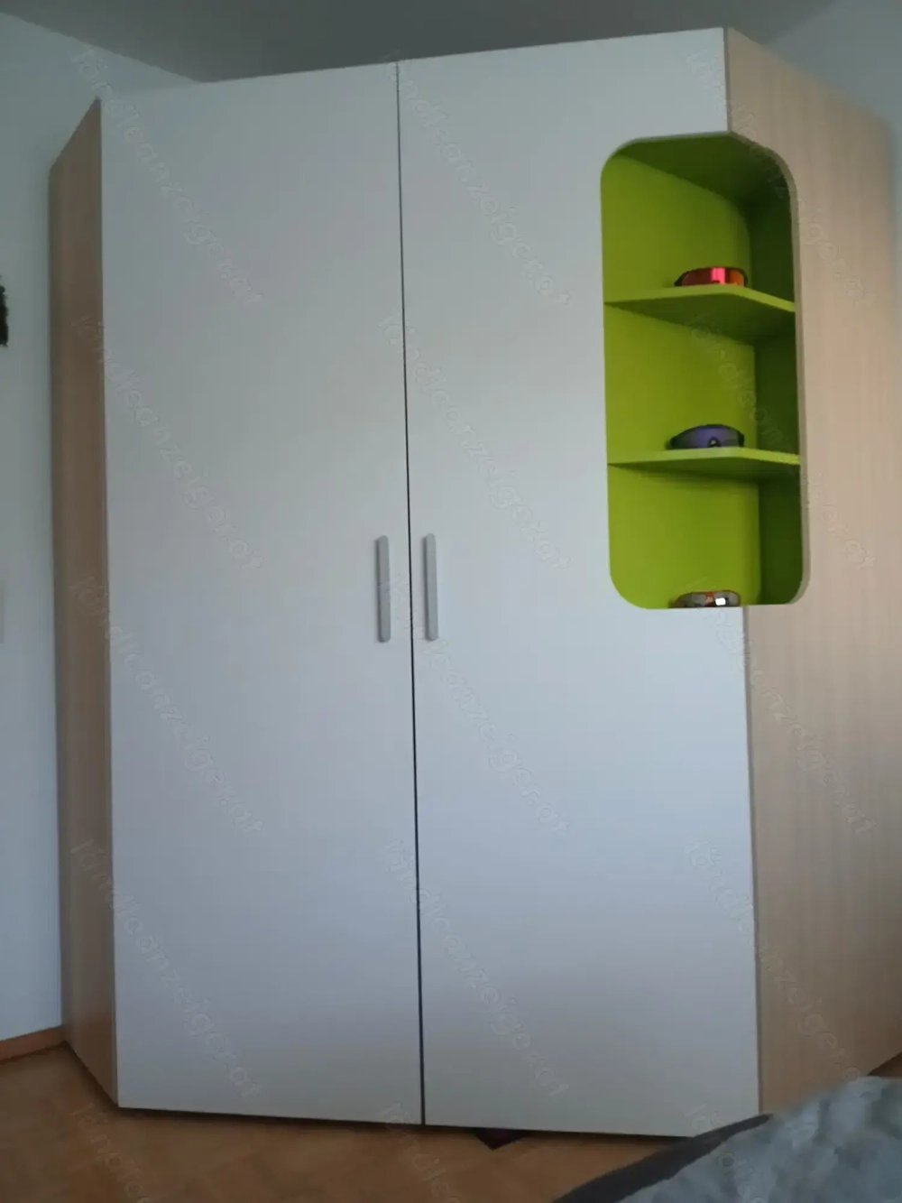 Eckkleiderschrank begehbar 