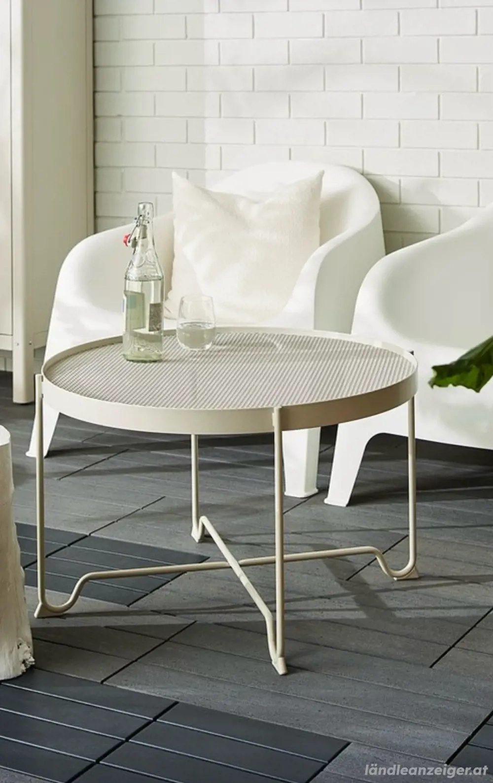 Couchtisch aussen, 73cm