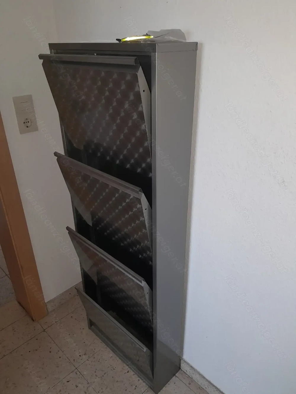 Schuhschrank zu verkaufen 