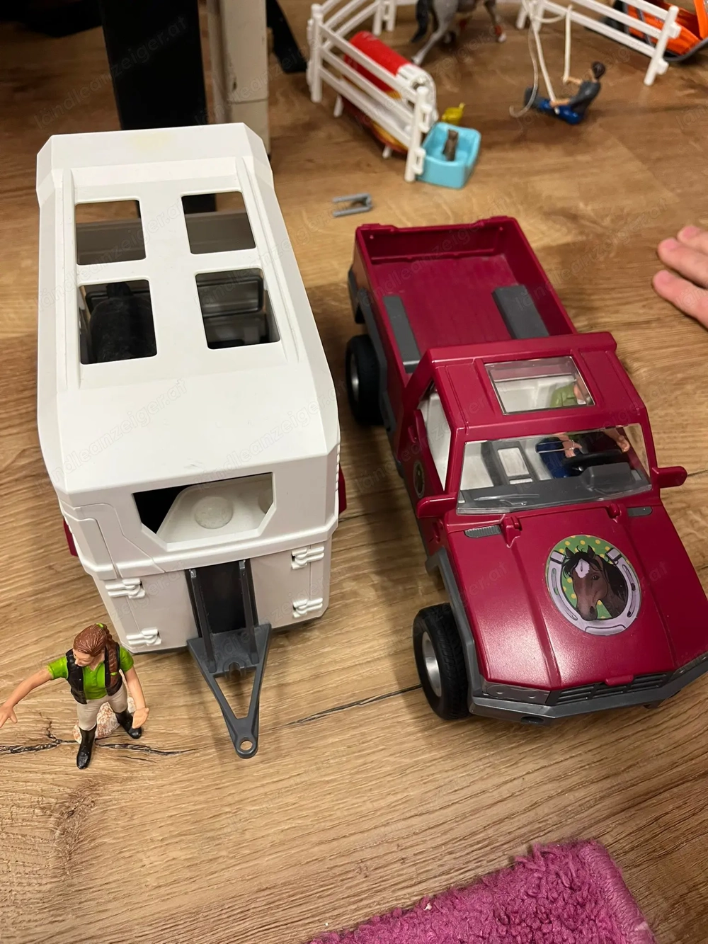 Schleich Horse Club Pick-up mit Anhänger